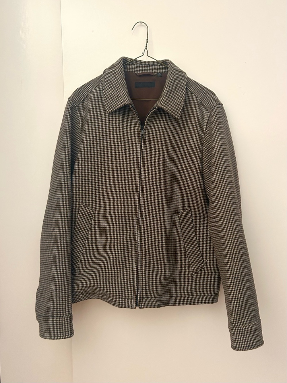 UNIQLO grandpa-core houndstooth jacket